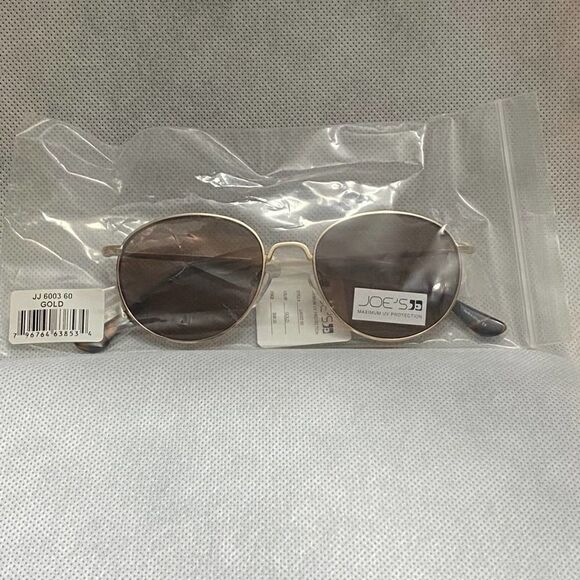 Joe’s Jeans Round Gold Tortoise Accent Sunglasses - Picture 9 of 9